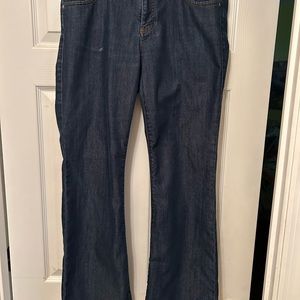 Cabi women’s size 10 indigo/dark blue jeans.
